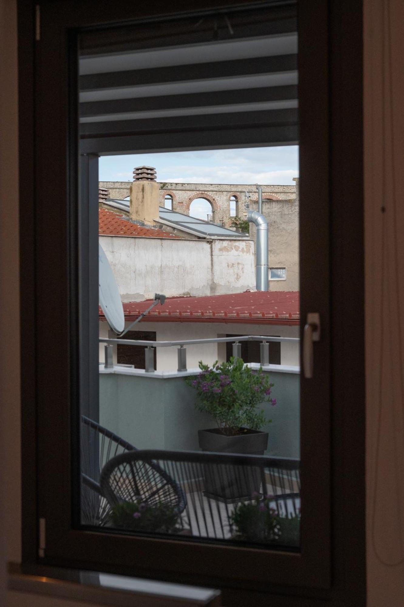 Antiqua Apartment Kavála ภายนอก รูปภาพ