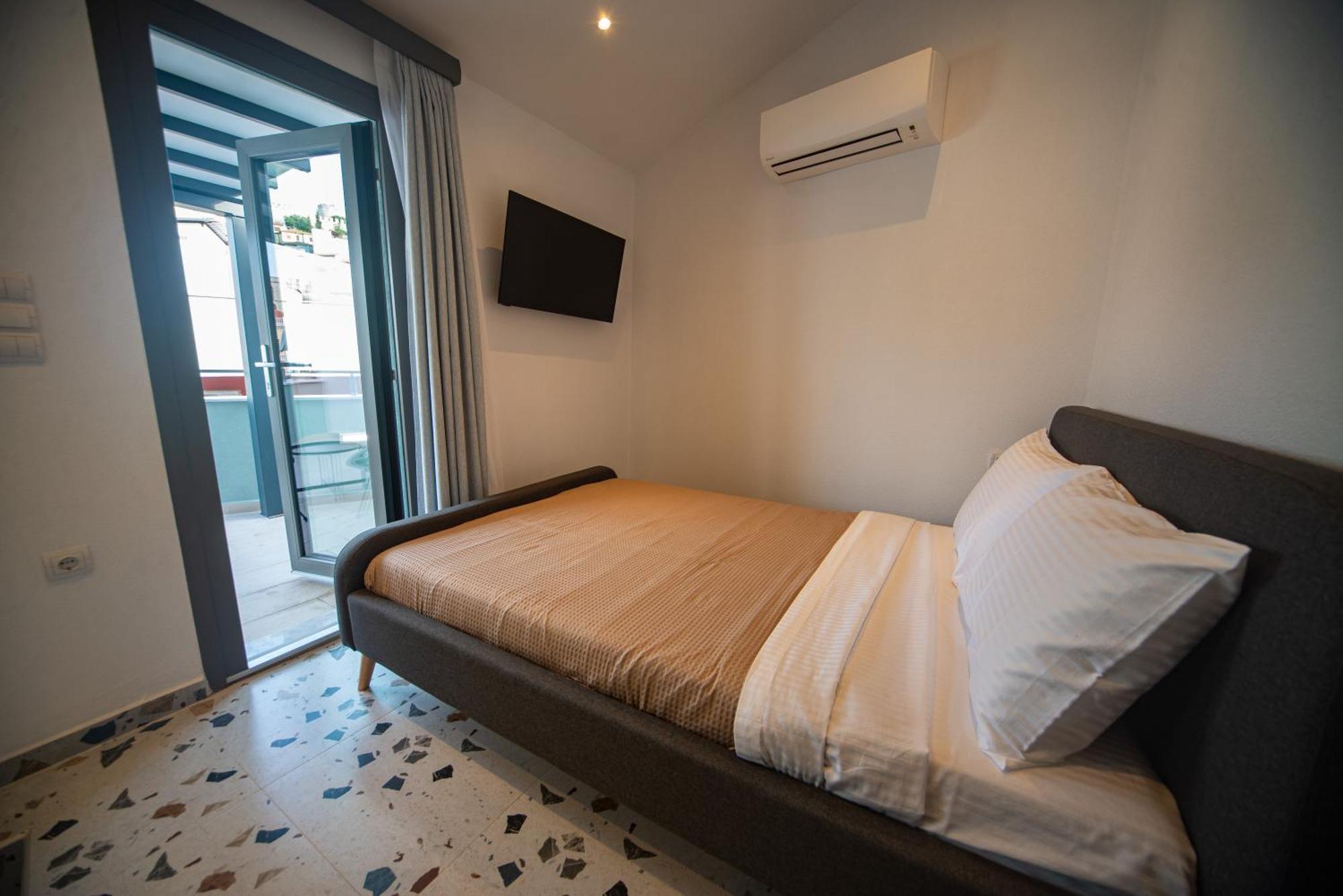 Antiqua Apartment Kavála ภายนอก รูปภาพ